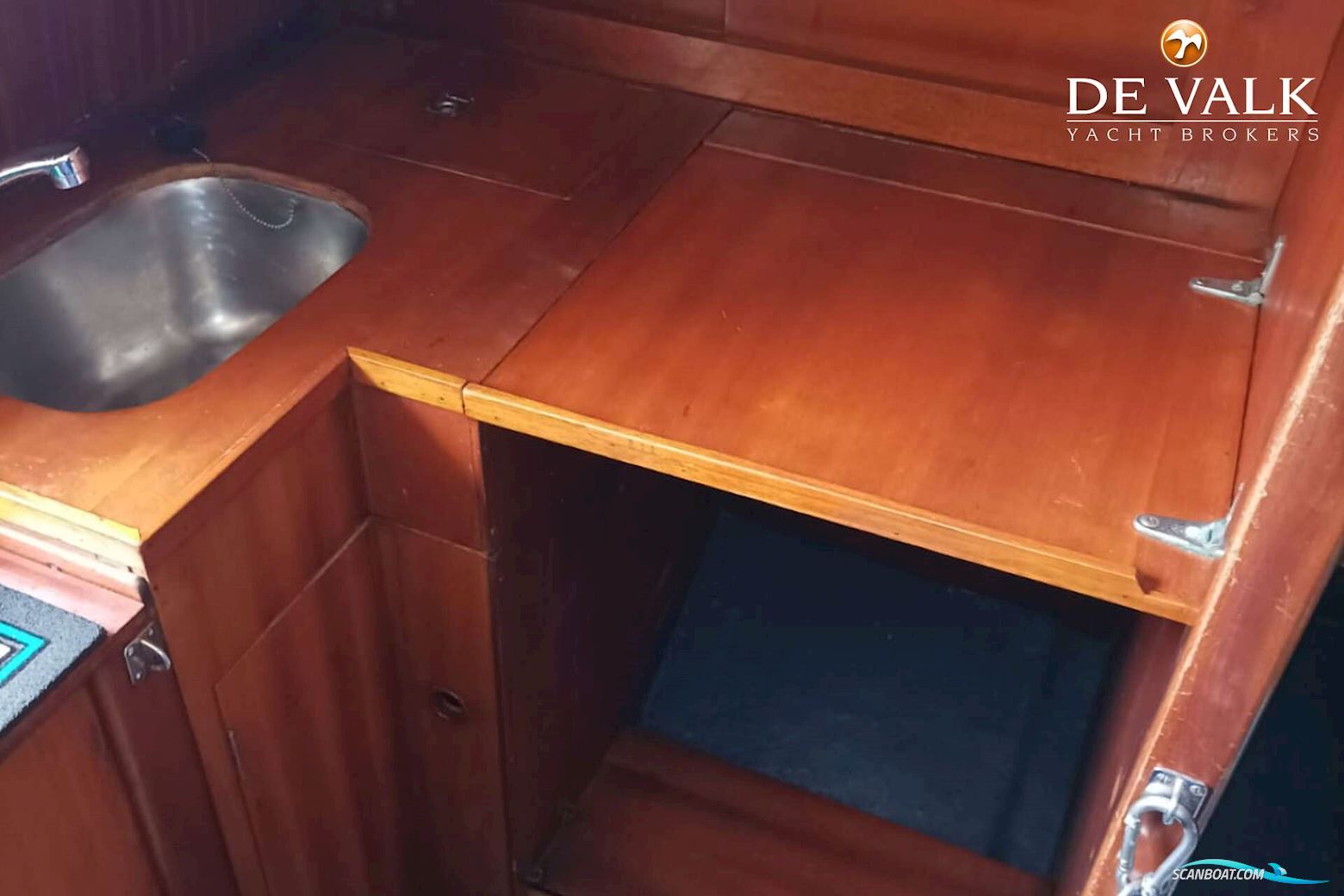 Classic Sailing Yacht