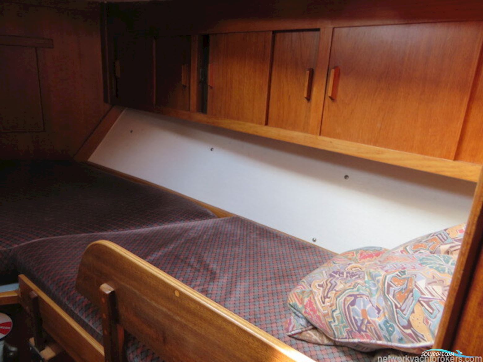 Classic Yacht Great Dane 37