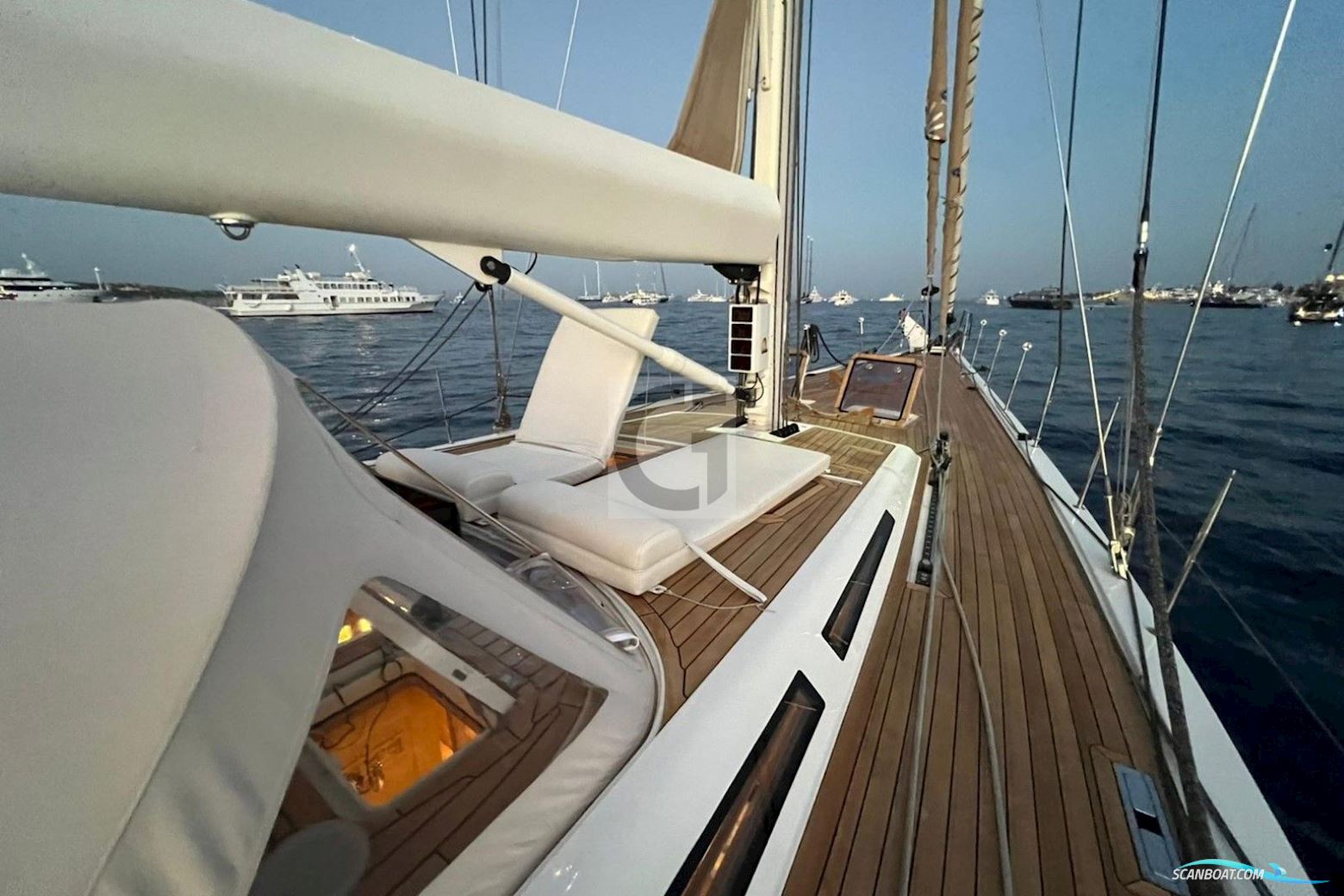 CN Yacht 2000 Felci FY71