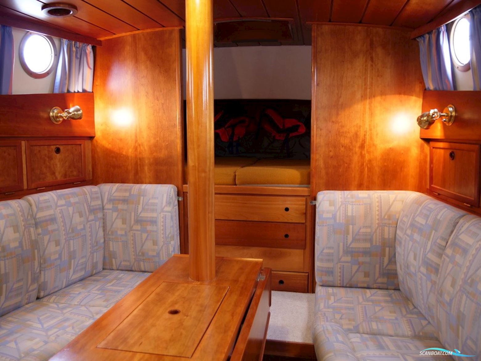 Colvic 29  Coaster  Custom