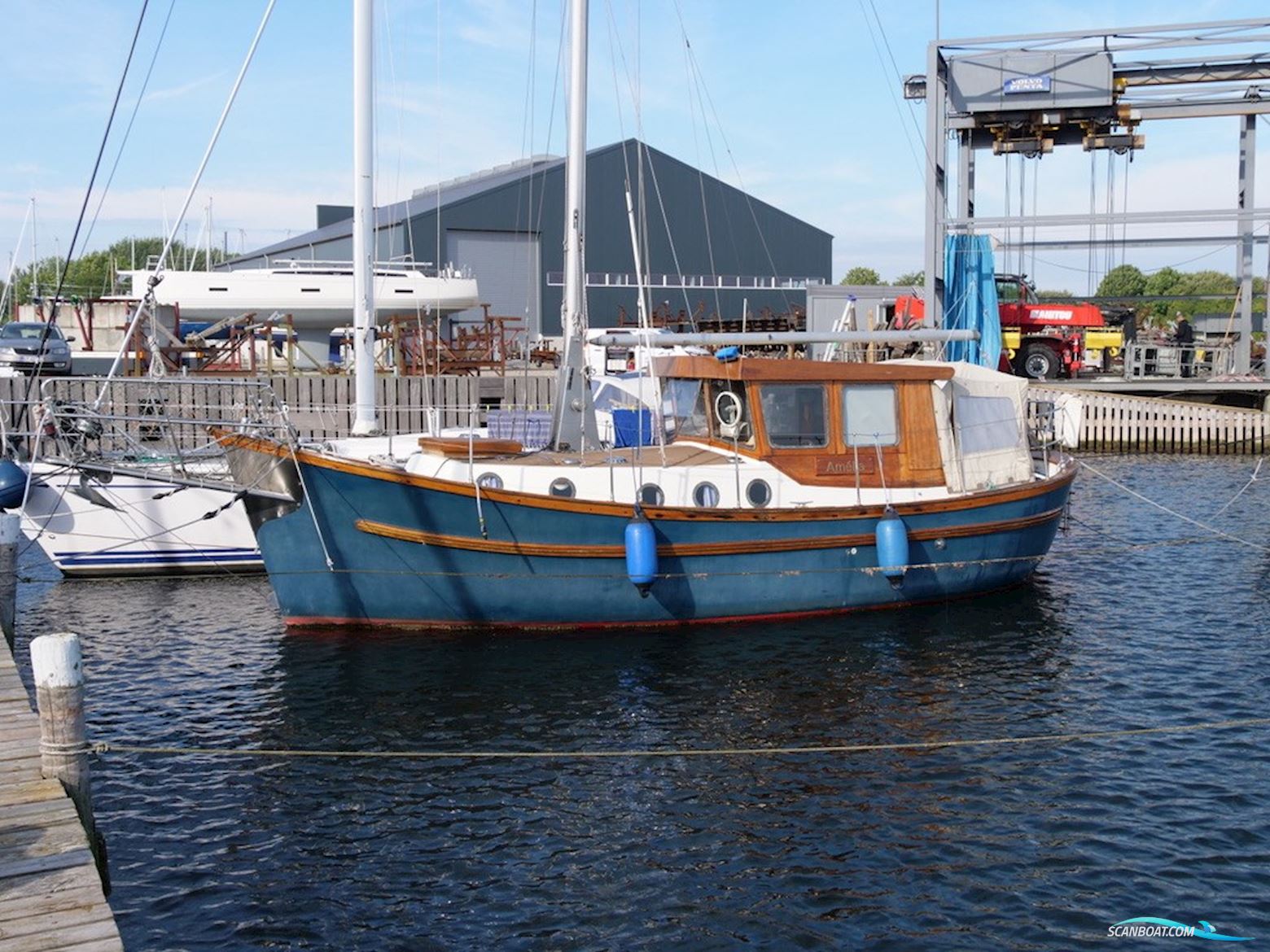 Colvic 29 Coaster Custom