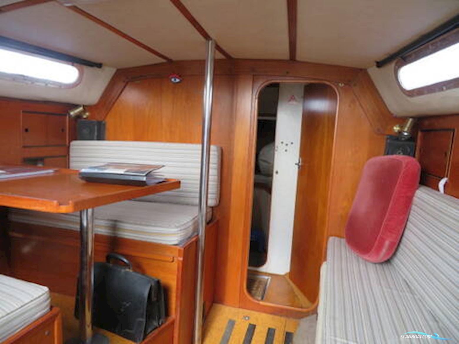 Colvic Countess 28
