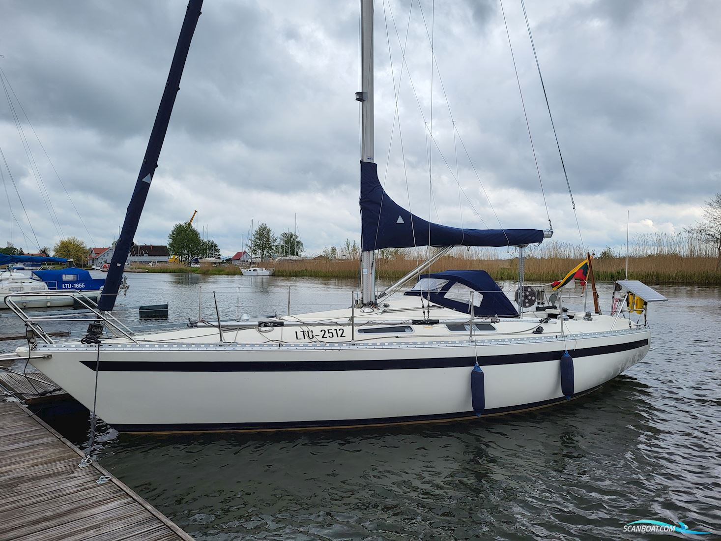 comfort 32 Zeilboten 1978, met Volvo Penta MD11C motor, Litauen
