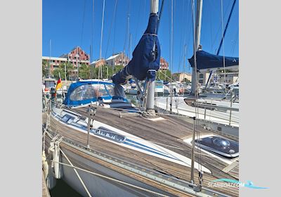 Comfort Yachts Comfortina 32 Zeilboten 1995, met Volvo Penta MD 2030 motor, France