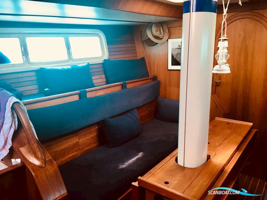 Conrad Outborn 40