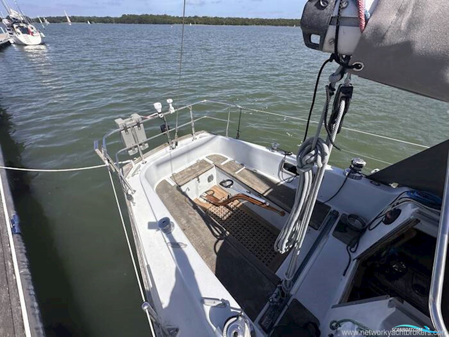 Contessa 32