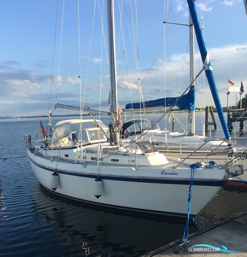 Contest 32 CS Zeilboten 1984, met Volvo Penta M17D motor, Duitsland