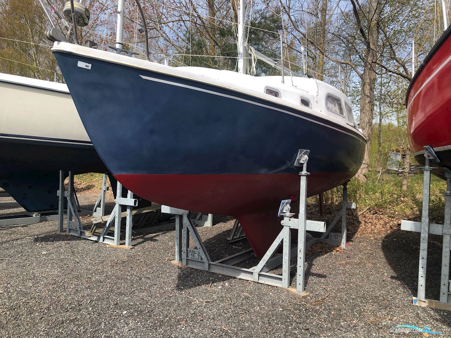 Coronado 25