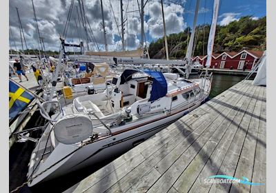 CR 400DS  Zeilboten 2002, met Volvo Penta D2-55 motor, Sweden