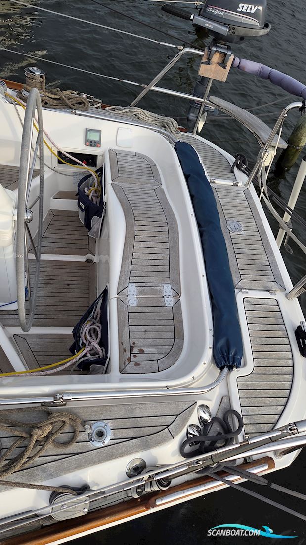 CR YACHTS 390