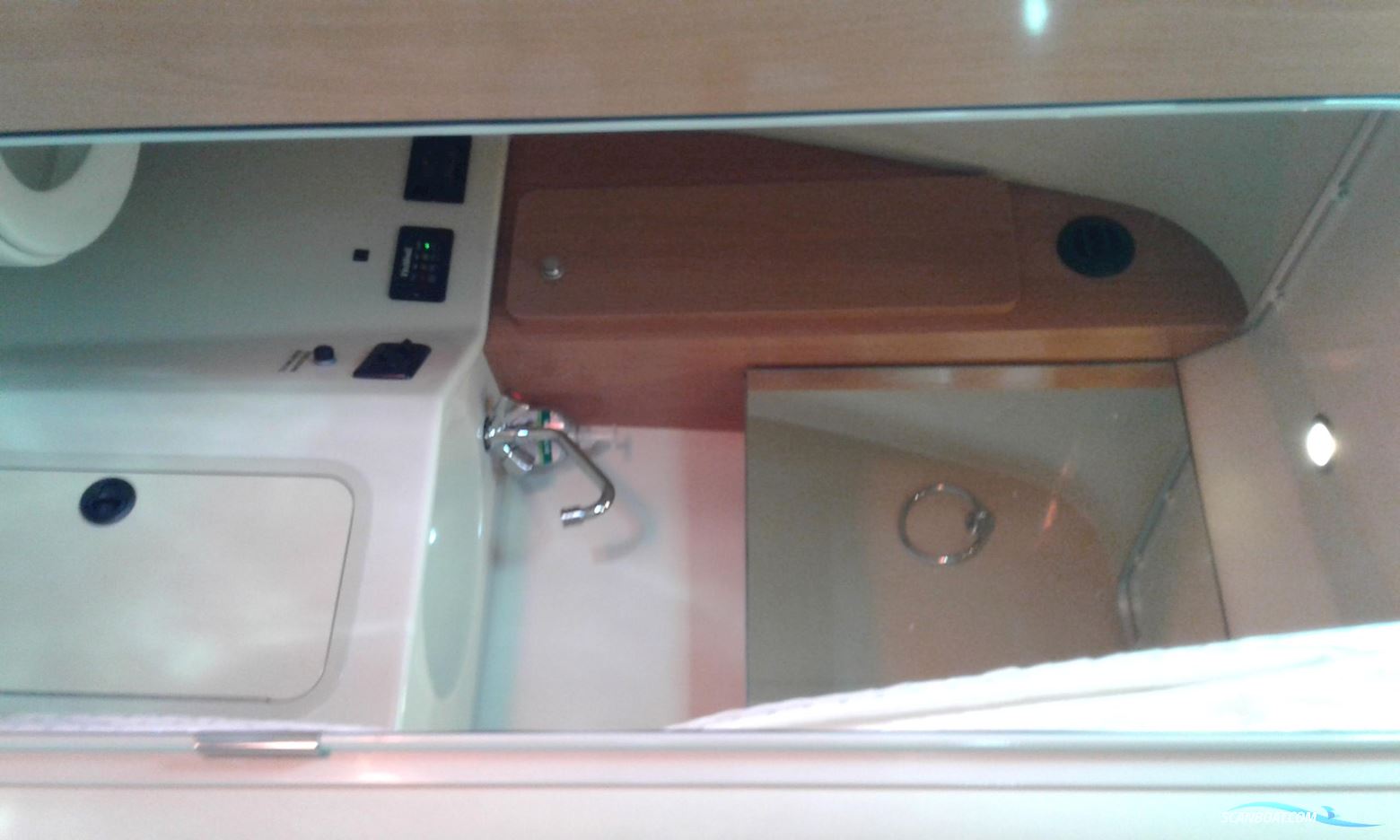 Cruisers Yachts 300 Cxi Express