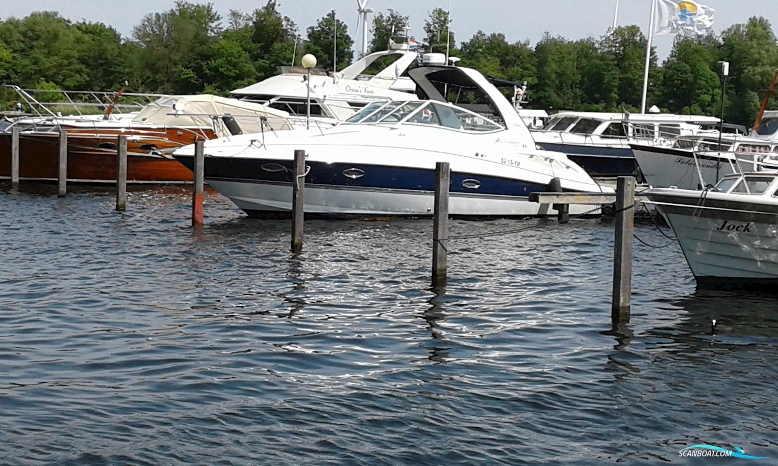 Cruisers Yachts 300 Cxi Express