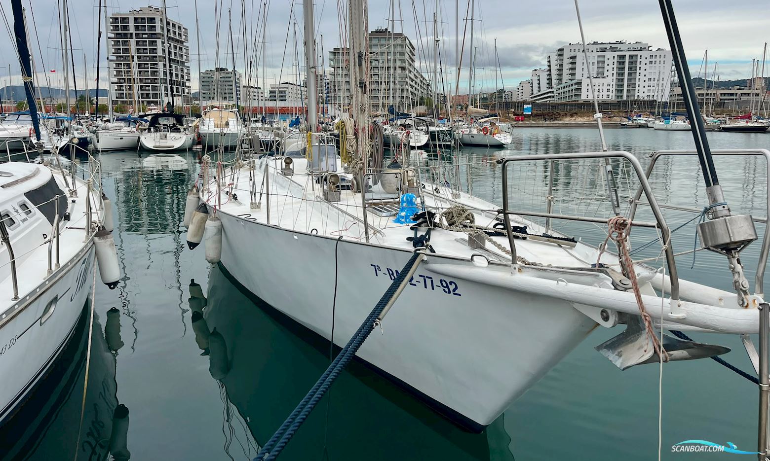 Custom built boat DAMIEN II Joubert-Nivelt 16m steel sailing yacht Zeilboten 1983, met Perkins 6354.3 motor, Spain