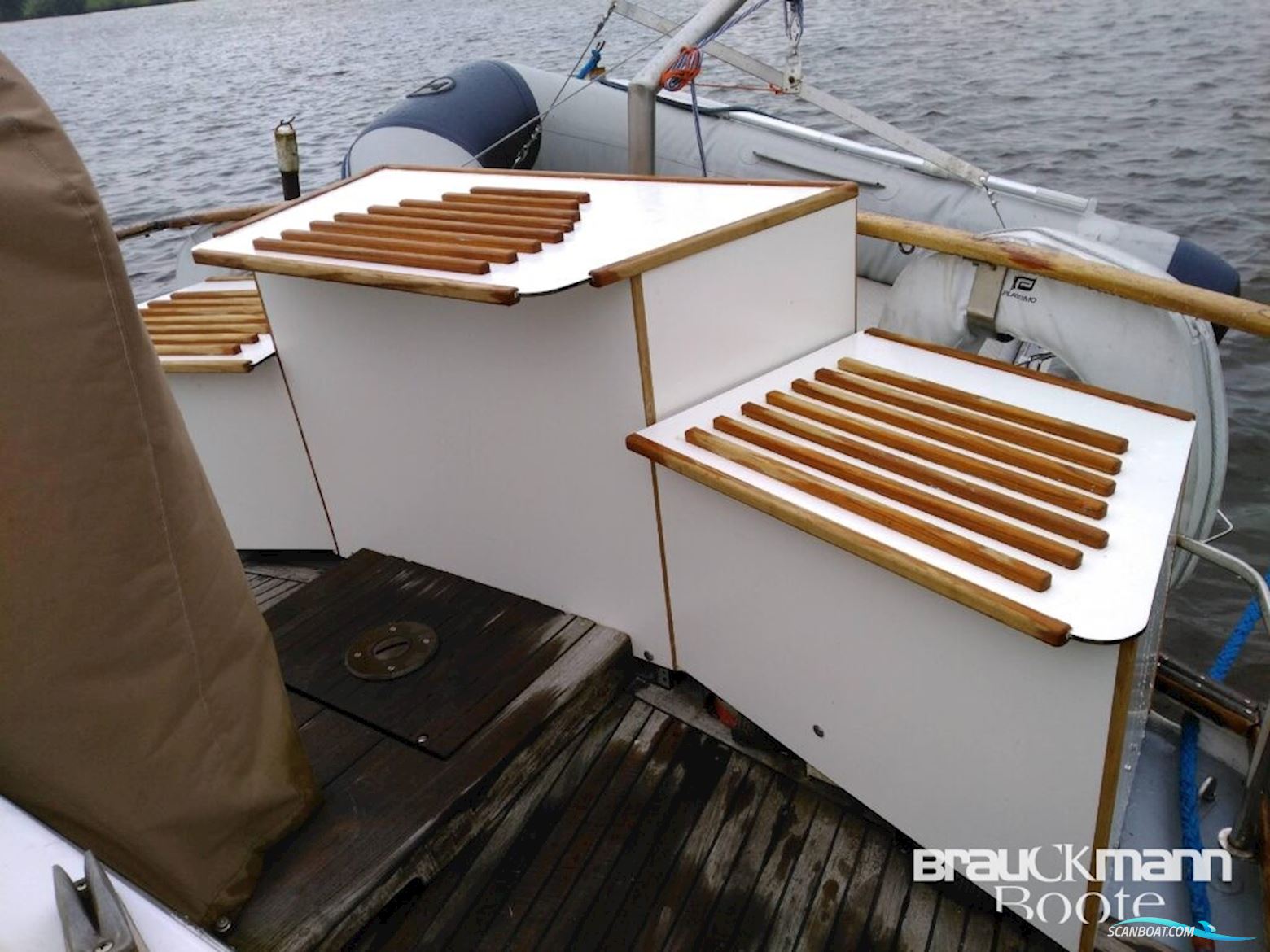 Custom Craft Motorsegler