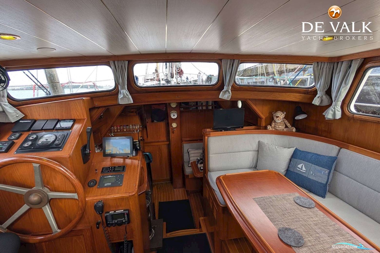 Danish Rose 42