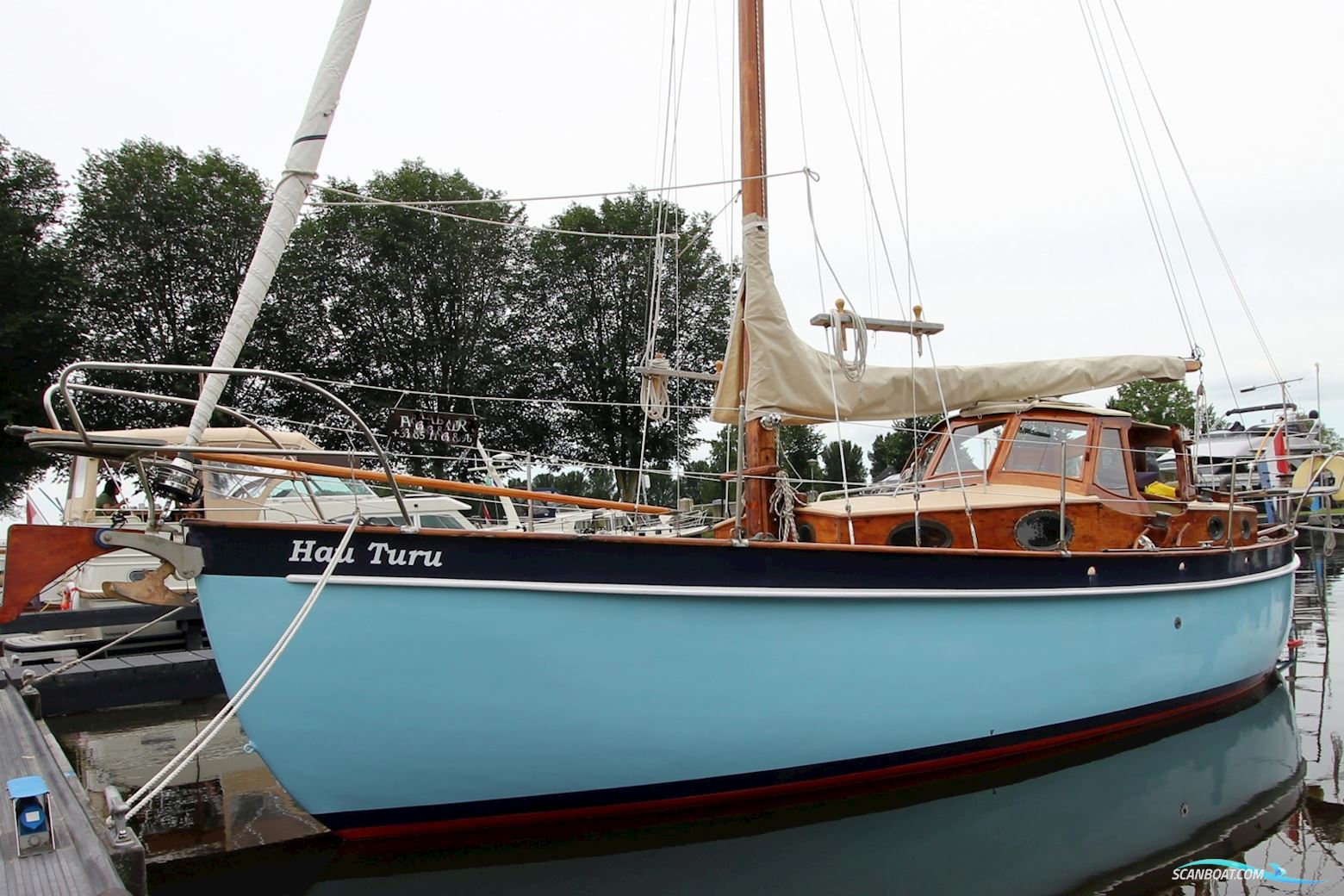 David Hillyard Hau Turu Zeilboten 1963, met Yanmar motor, The Netherlands