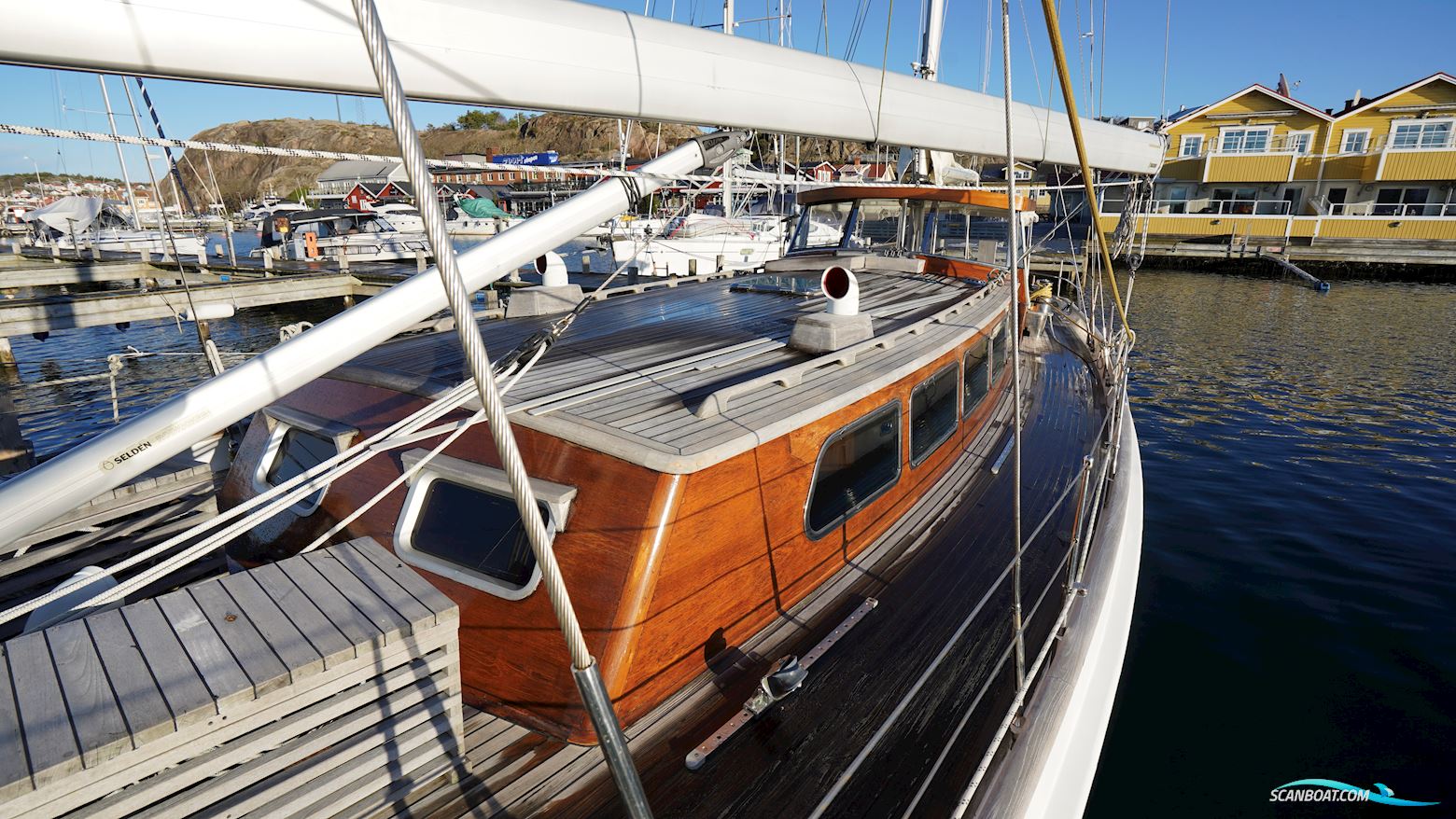 De Vries Lentsch 57 Classic Ketch