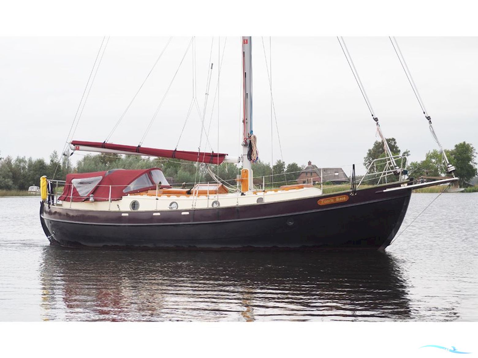 De Wit Danish Rose 33 Zeilboten 1997, met Peugeot motor, The Netherlands