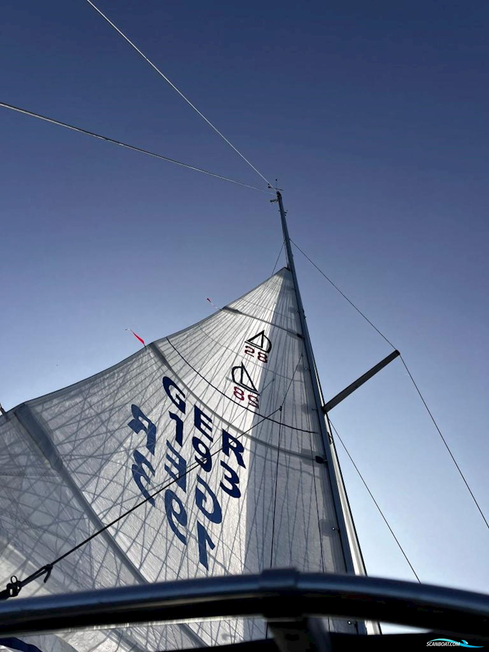 Dehler 28