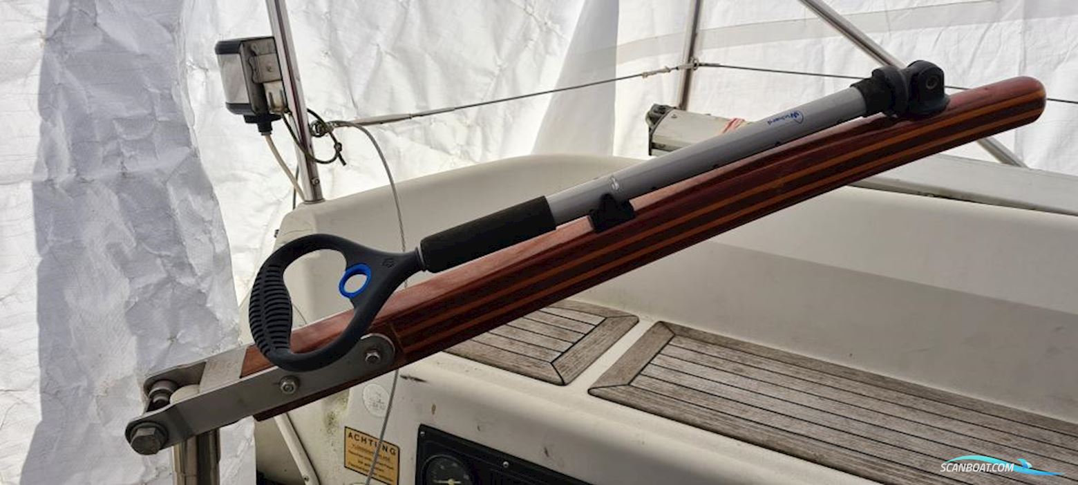 Dehler 28