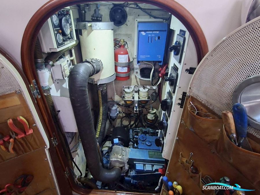 Derecktor Shipyard One Off Sailing Yacht