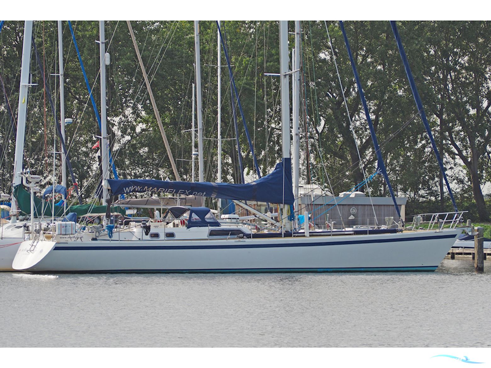 Devonport Challenge Business 67 Zeilboten 1996, met Perkins Sabre M130C motor, The Netherlands