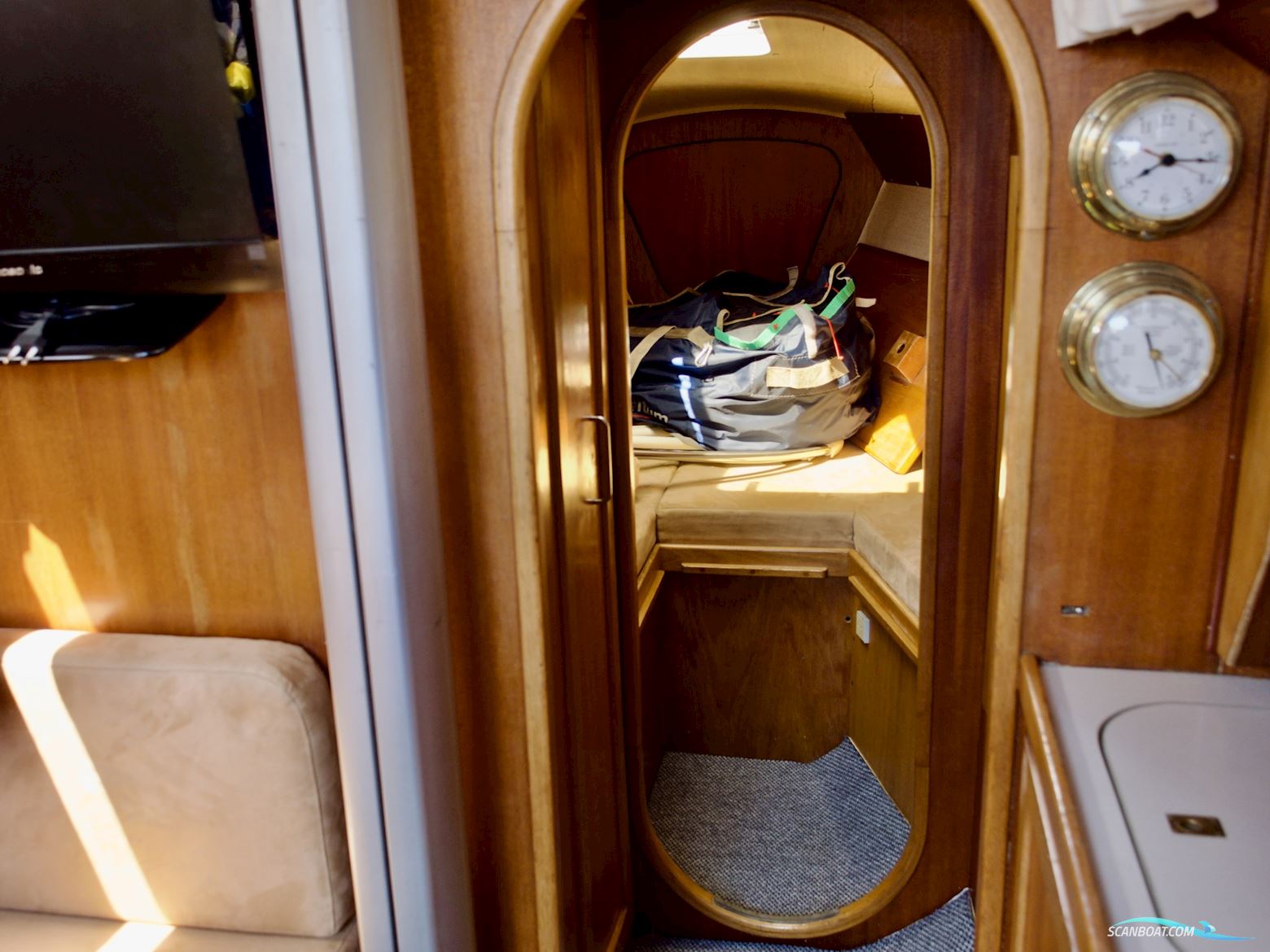 D.P. Doug Peterson 31