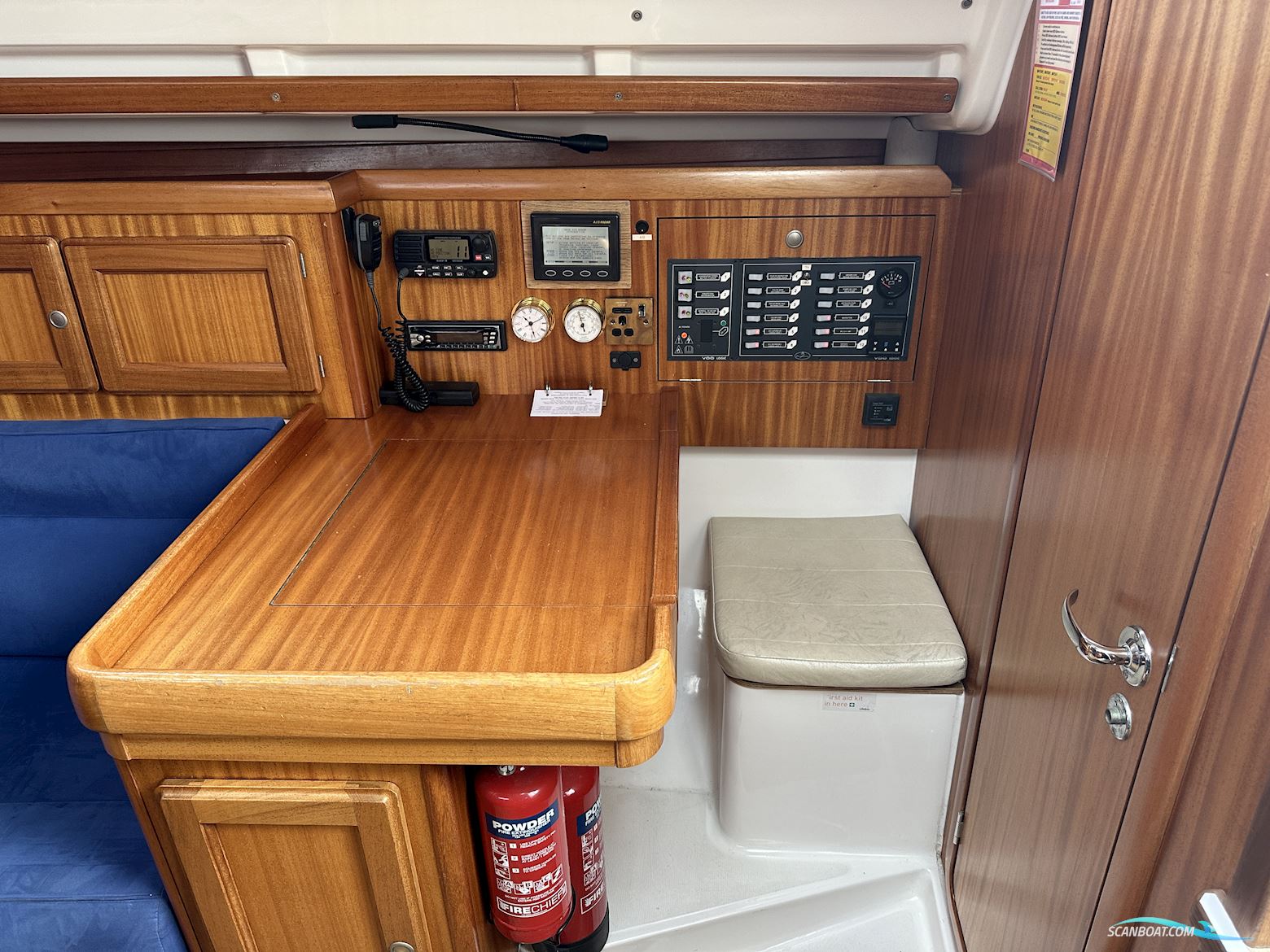 Dufour  32 Classic