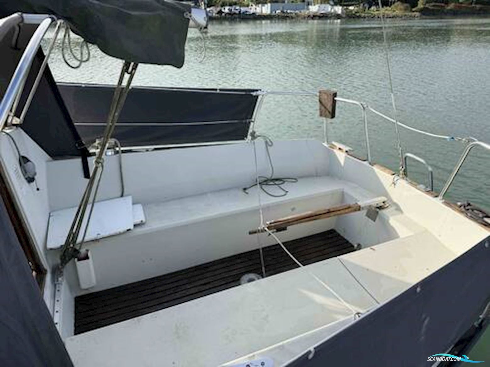 Dufour 2800