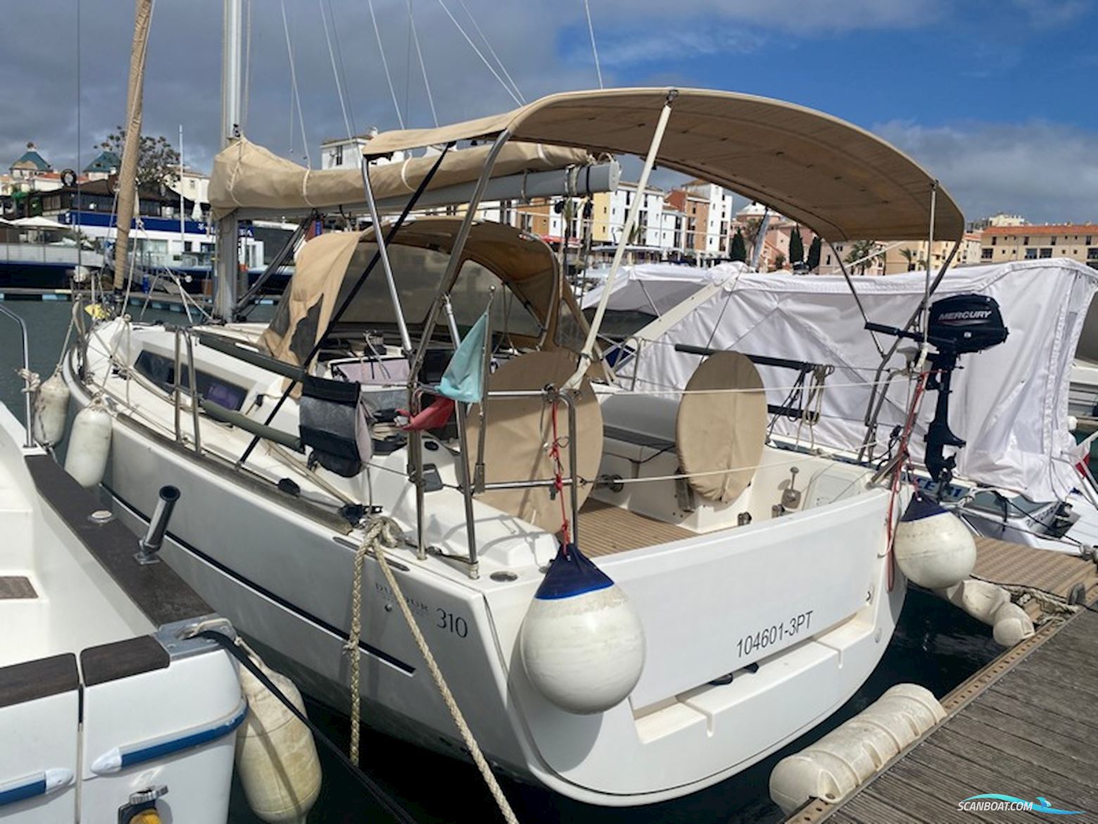 Dufour 310 Grand Large Zeilboten 2015, met Volvo Penta D1-20 motor, Portugal