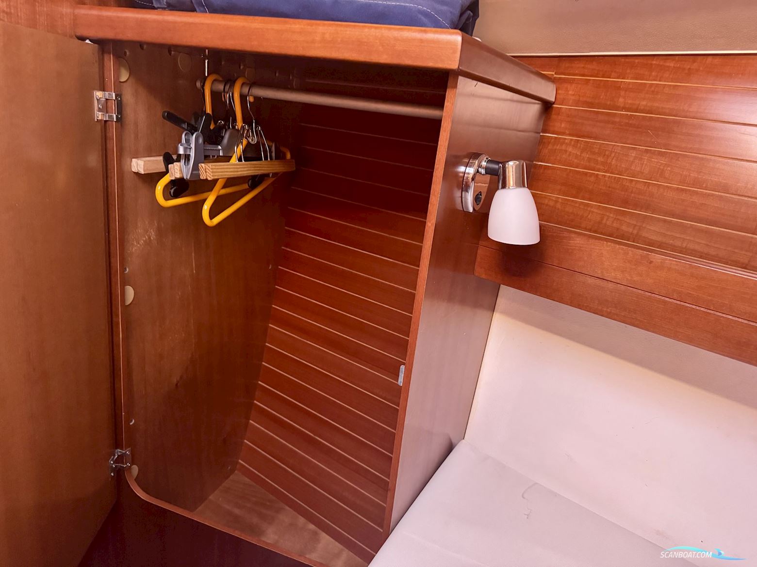 Dufour 325 Grand Large