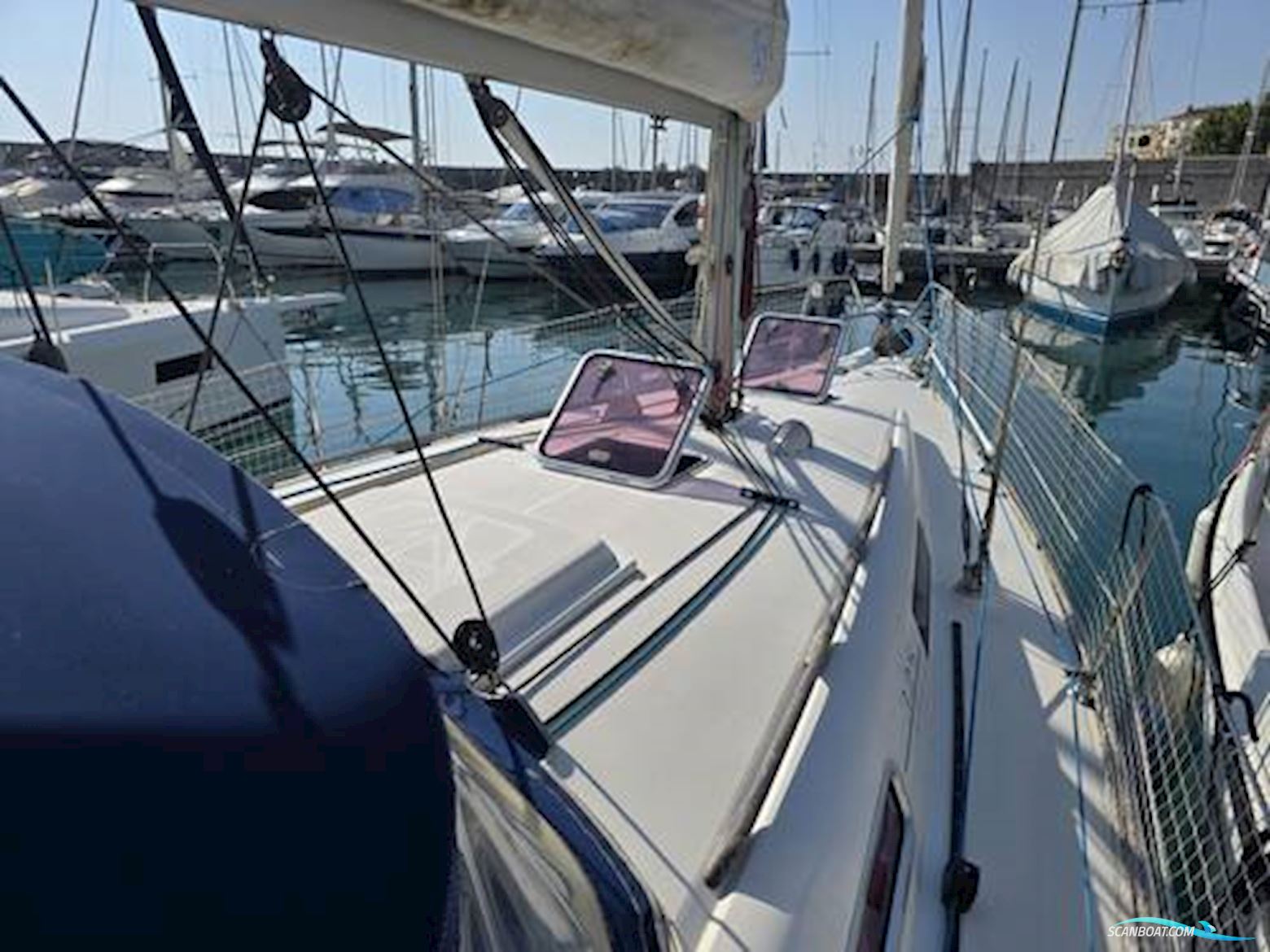 Dufour 325 Grand Large
