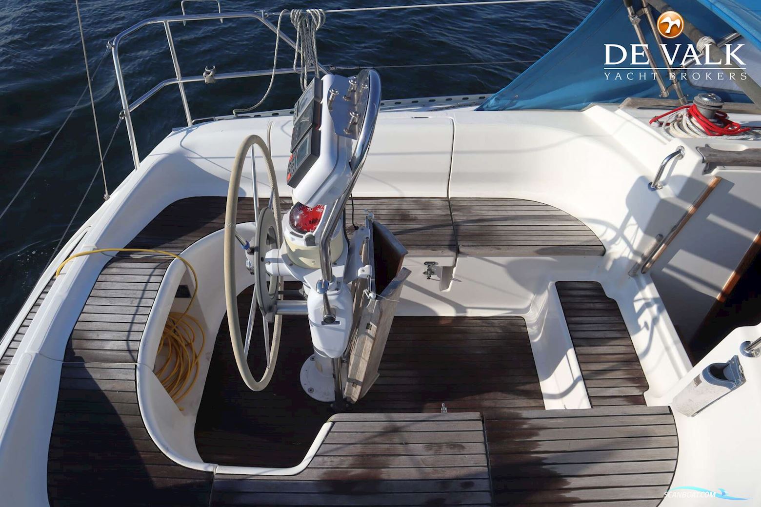 Dufour 35 Classic