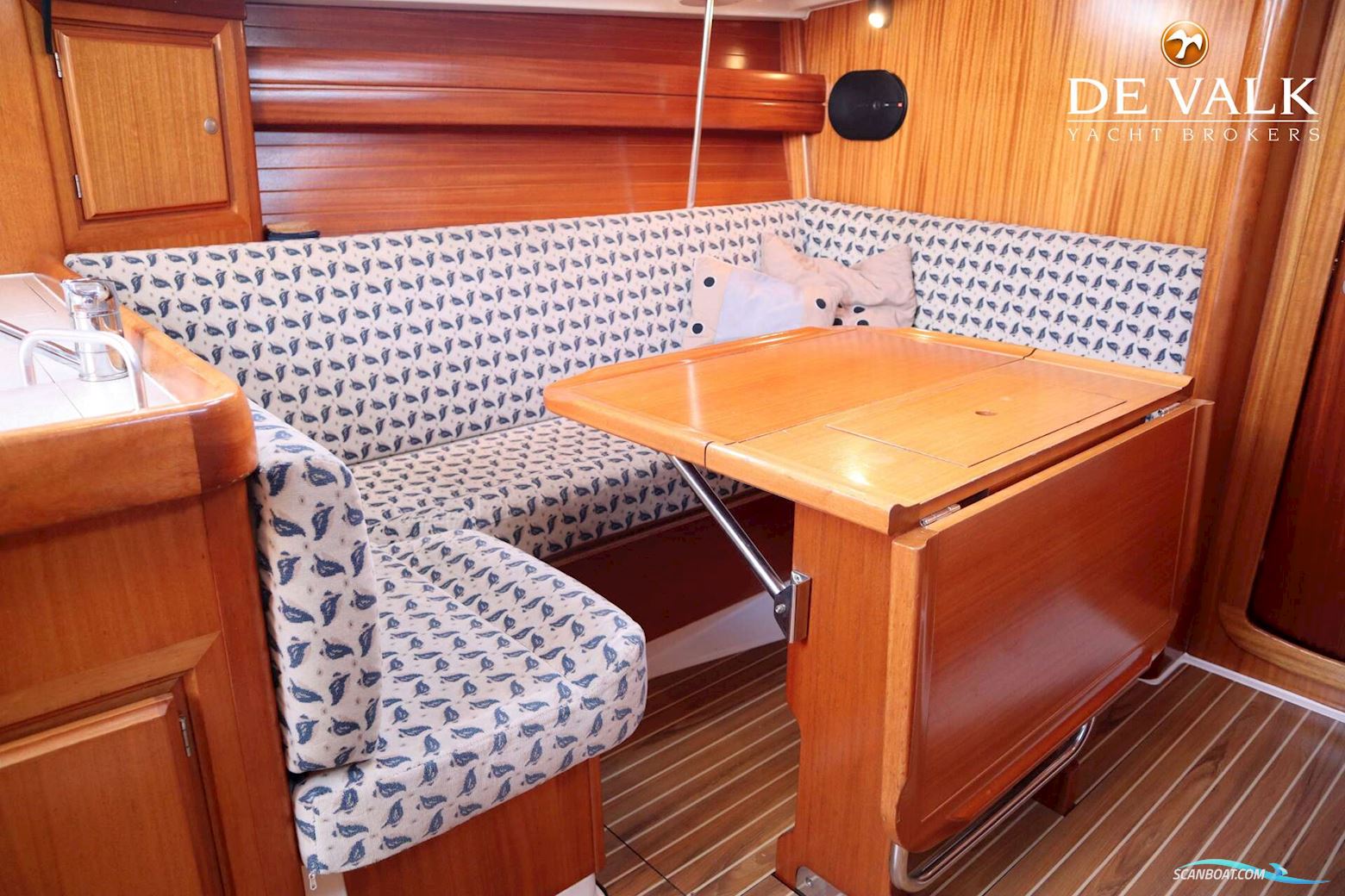 Dufour 35 Classic