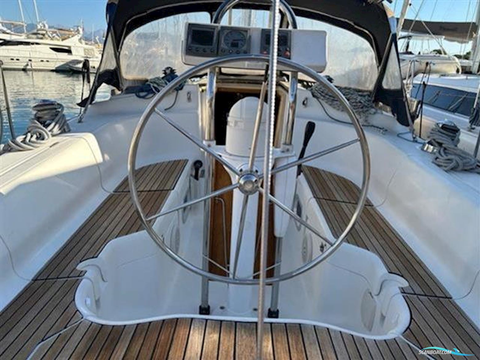 Dufour 36 Classic