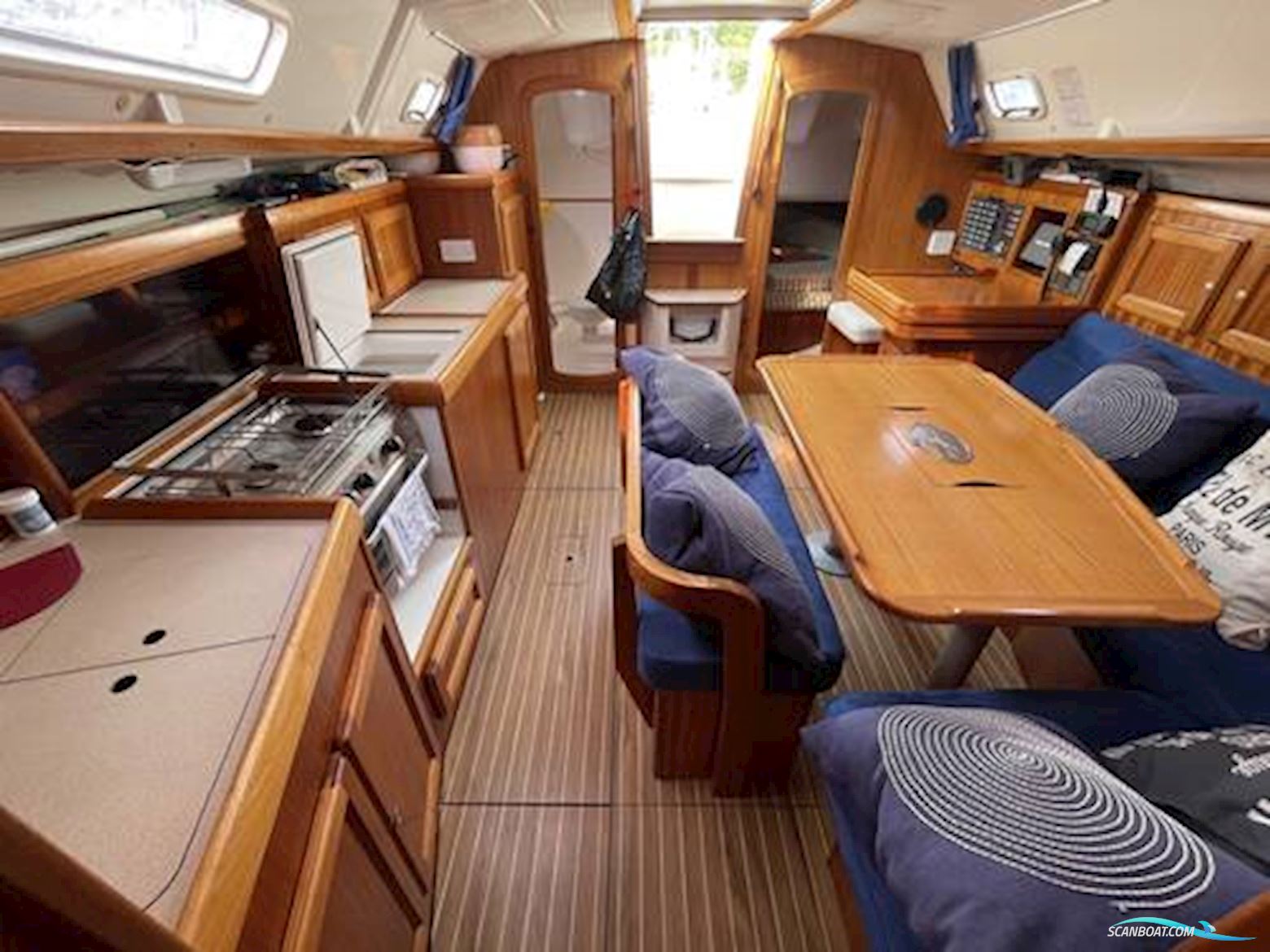 Dufour 36 Classic