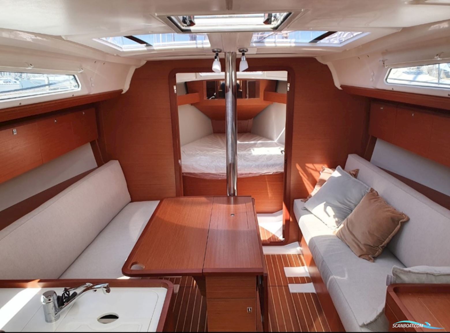 Dufour 360 Grand Large