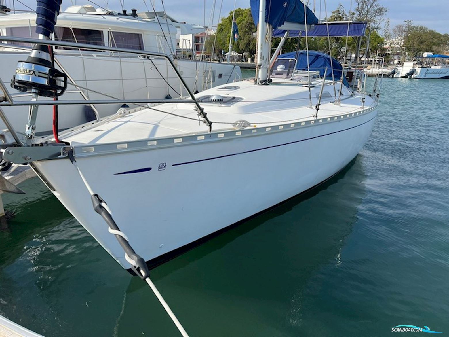 Dufour 38 Classic