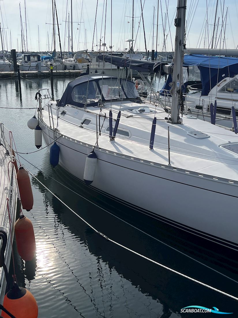 Dufour 38 Classic