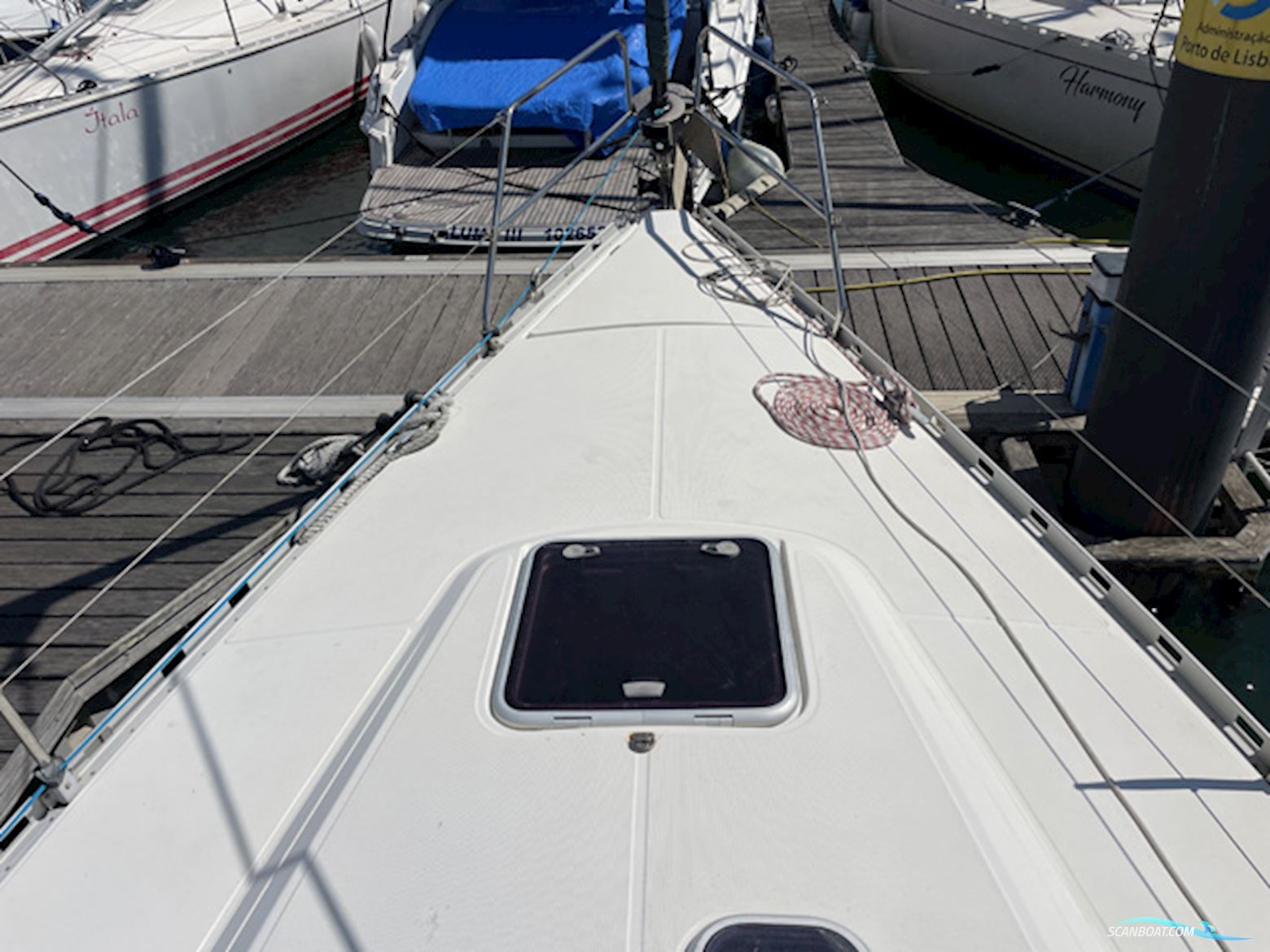 Dufour 38 Classic