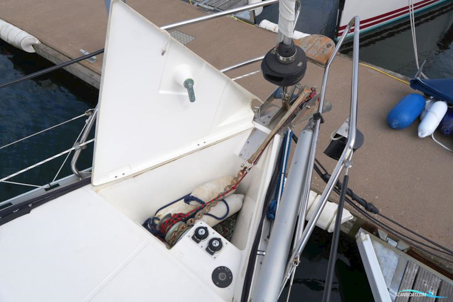 Dufour 38 Classic