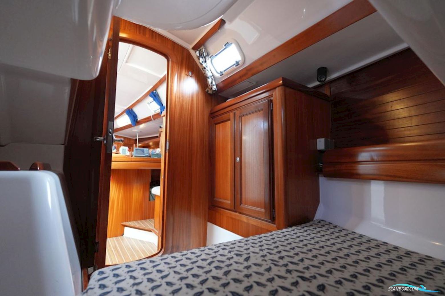 Dufour 38 Classic