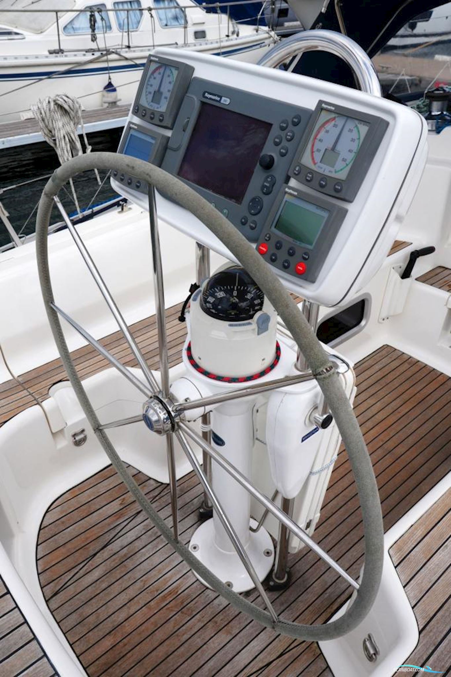 Dufour 38 Classic