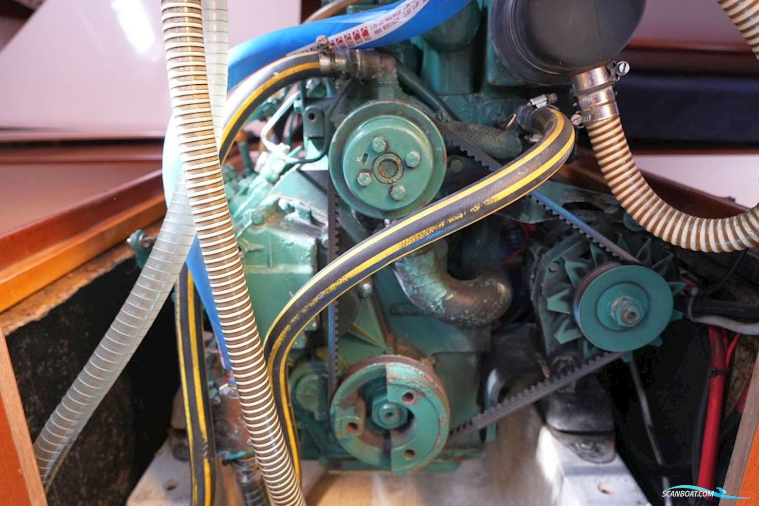 Dufour 38 Classic