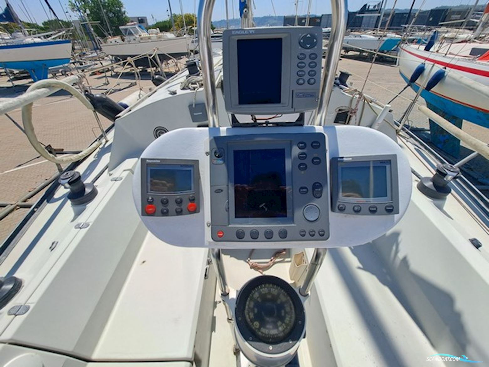 Dufour 3800