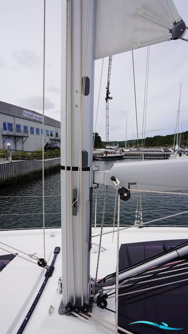 Dufour 390