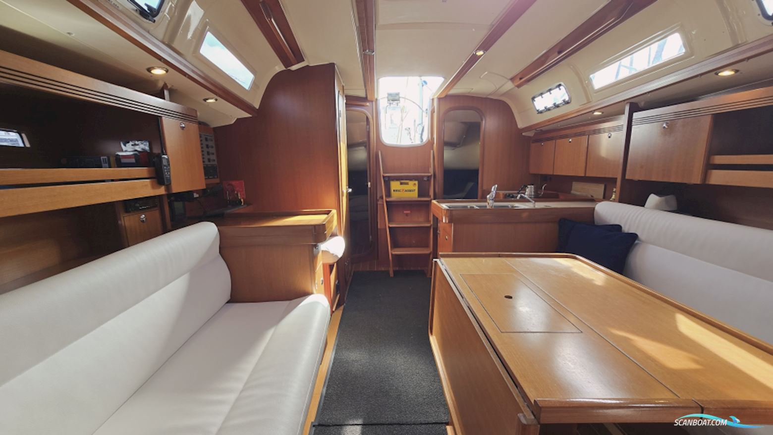 Dufour 40 Performance