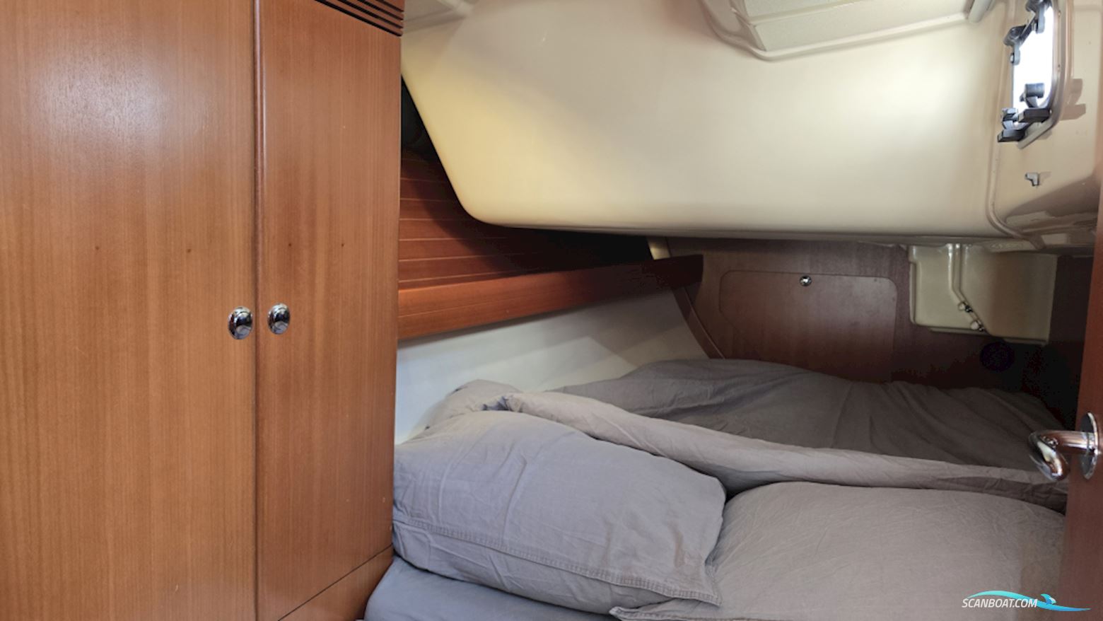 Dufour 40 Performance