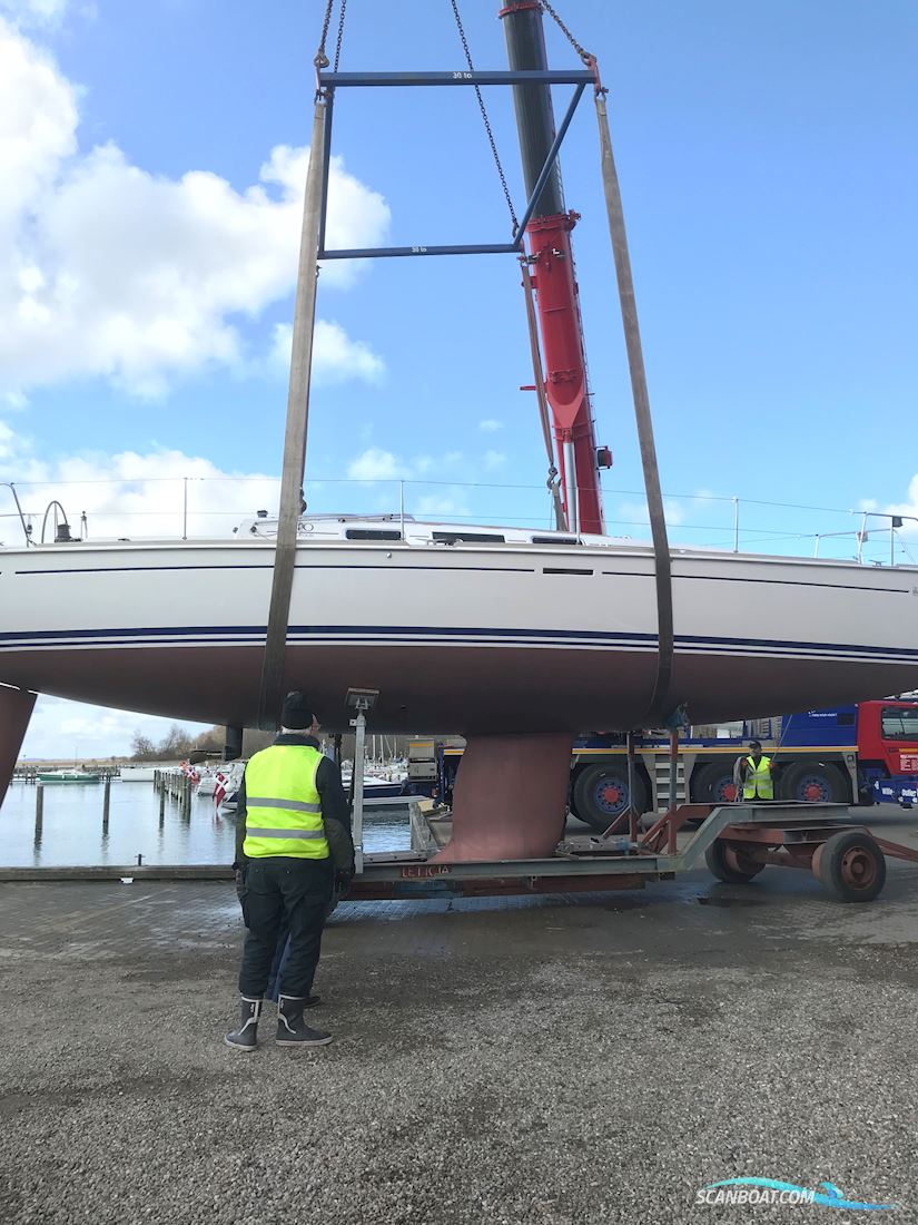 Dufour 40 Performance