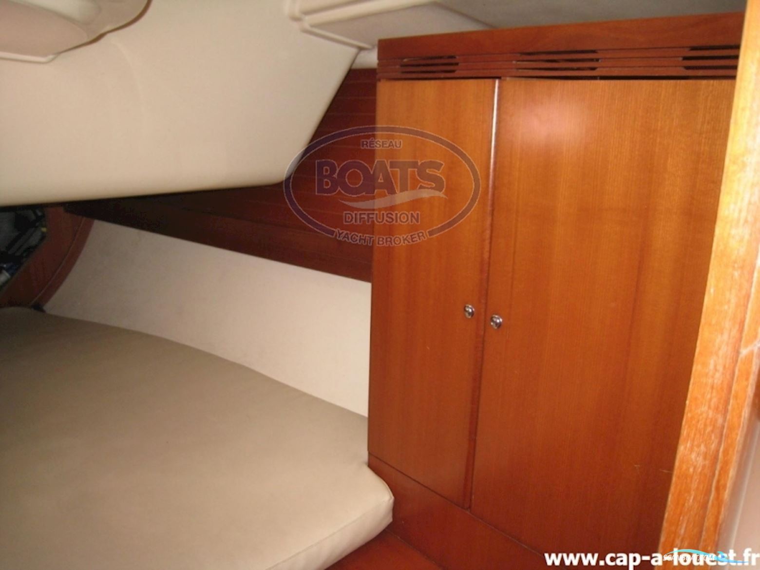 Dufour 40